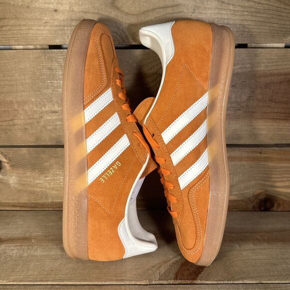 NEW Mens Size 10 - Adidas Gazelle Indoor “Orange Off White Gold Metallic” JQ8392 main image 8